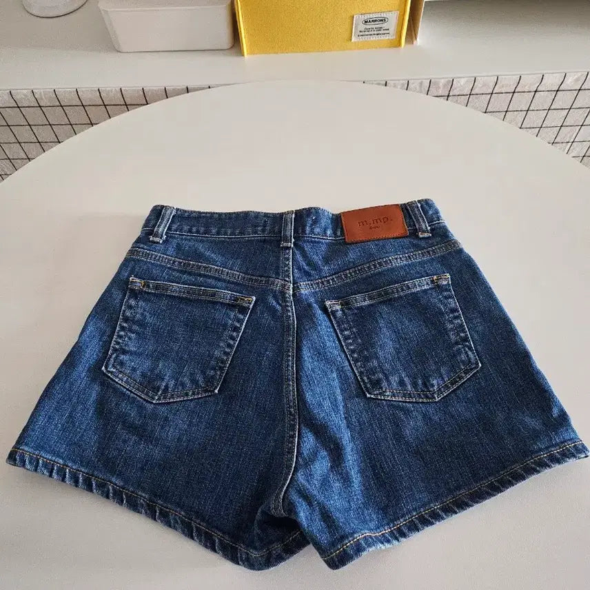 [BUNJANG] Mango Many Please Denim Shorts (M) / 망고매니플리즈 데님 숏츠 (M)