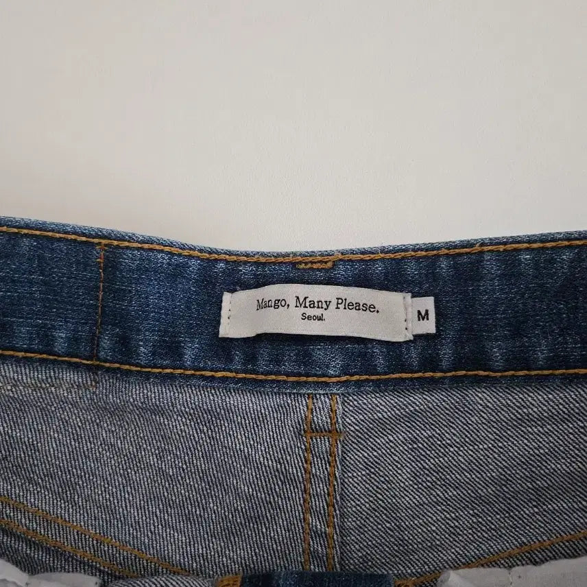 [BUNJANG] Mango Many Please Denim Shorts (M) / 망고매니플리즈 데님 숏츠 (M)
