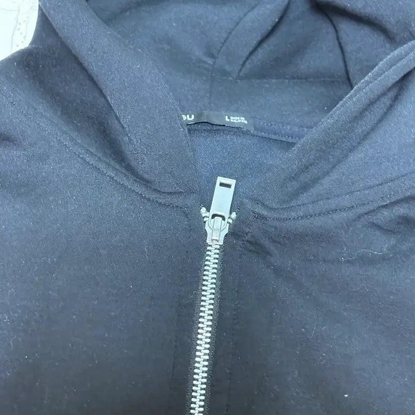 [BUNJANG] GU Black Hoodie Zip-Up L / GU 블랙 후드집업