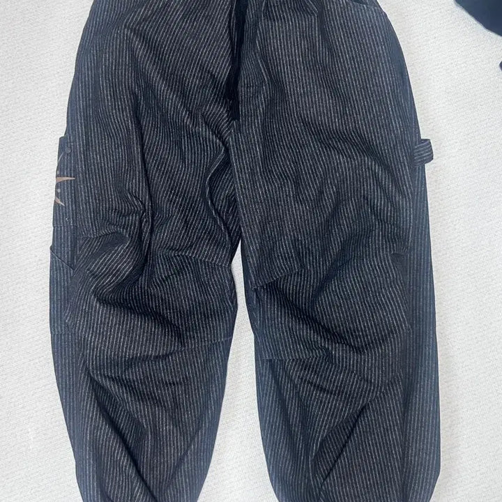 [BUNJANG] Striped Jogger Pants Black / 줄무늬 조거 팬츠 블랙