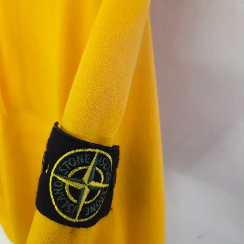 [BUNJANG] Stone Island Yellow Hoodie XXL / 스톤아일랜드 노란 후드티