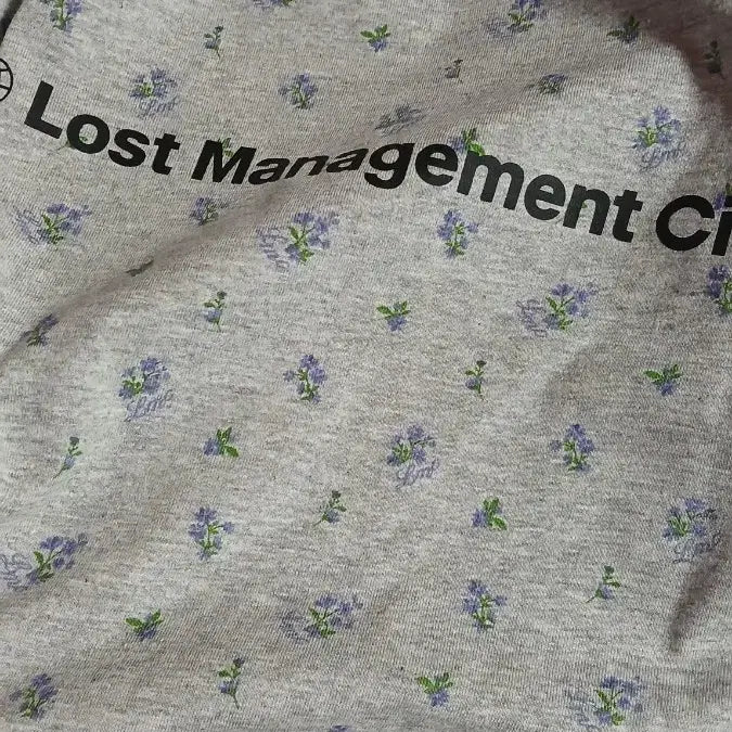[SOLD OUT] (미사용 택o) lmc 반팔 m사이즈