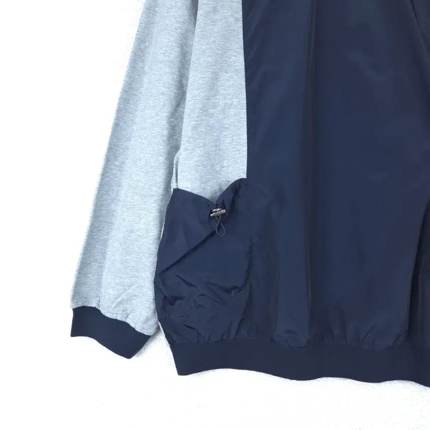 [BUNJANG] STUNNING Color-Blocked Sweatshirt T-Shirt Navy/Gray (Size 66-77) / STUNNING 여성 배색 맨투맨 티셔츠 네이비/회색(66~77)