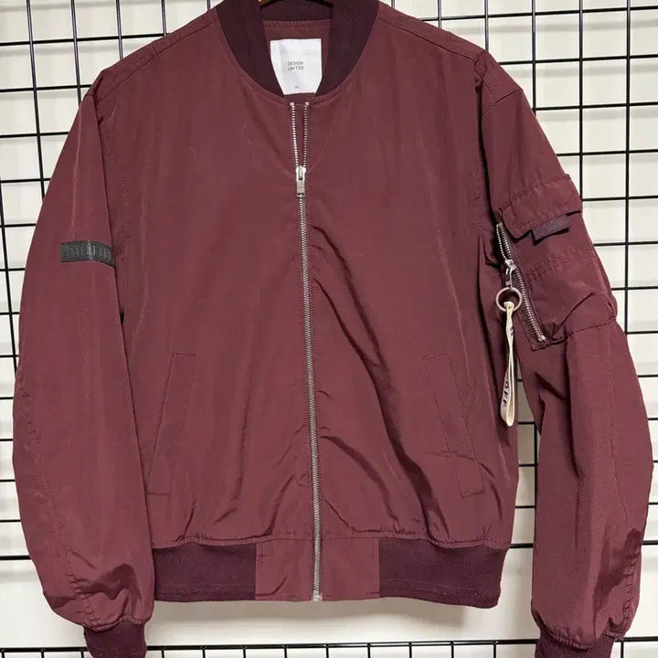 [BUNJANG] DESIGN UNITED Burgundy Bomber Jacket / DESIGN UNITED 버건디 봄버 자켓