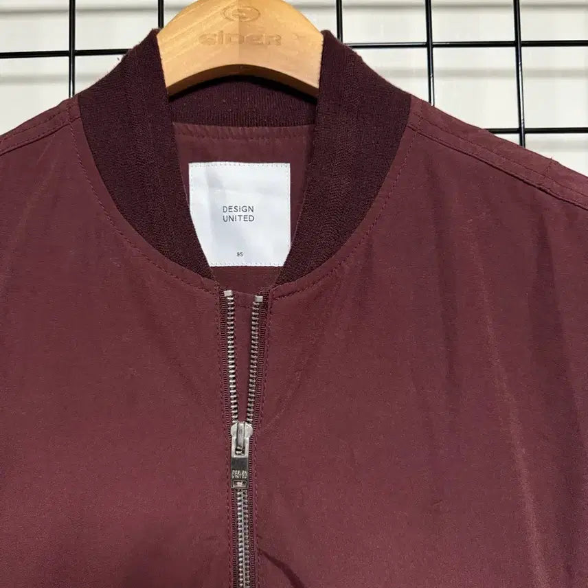 [BUNJANG] DESIGN UNITED Burgundy Bomber Jacket / DESIGN UNITED 버건디 봄버 자켓