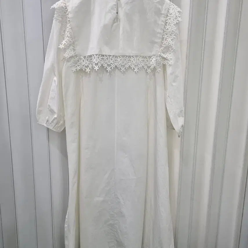 [BUNJANG] VAN AKE White Lace Collar Long Dress / VAN AKE 새상품 화이트 레이스 카라 원피스