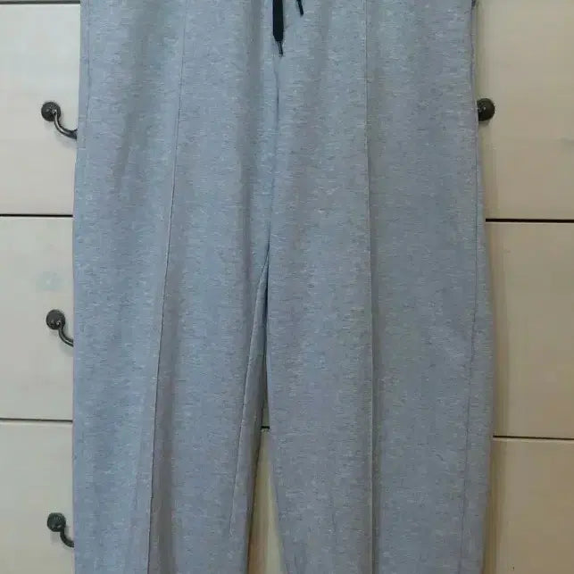 [BUNJANG] Grey Training Jogger Pants L Size / 회색 트레이닝 조거 팬츠