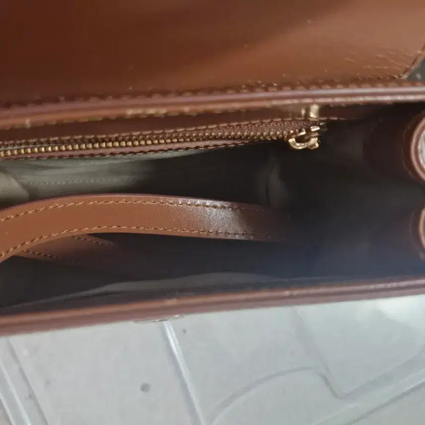[BUNJANG] Kuhon Tote Bag Brown / 쿠혼 토트백 브라운