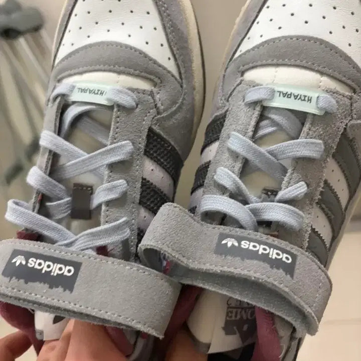 [BUNJANG] Adidas Forum Low Grey Sneakers / 아디다스 포럼 로우 회색 운동화