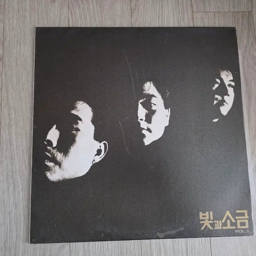 [BUNJANG] Bitgwasogeum 1st Album Early Press LP / 빛과소금 1집 초반 LP