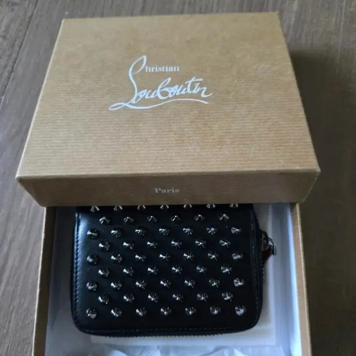 [BUNJANG] Christian Louboutin Zipper Coin Wallet / 크리스찬루부탱[정품]/지퍼코인 지갑