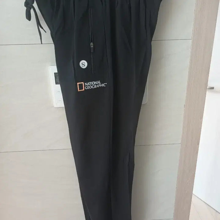 [BUNJANG] National Geographic Cooling Training Pants Black Size S / 내셔널지오그래픽 여름용 냉감 팬츠 S 새상품 블랙