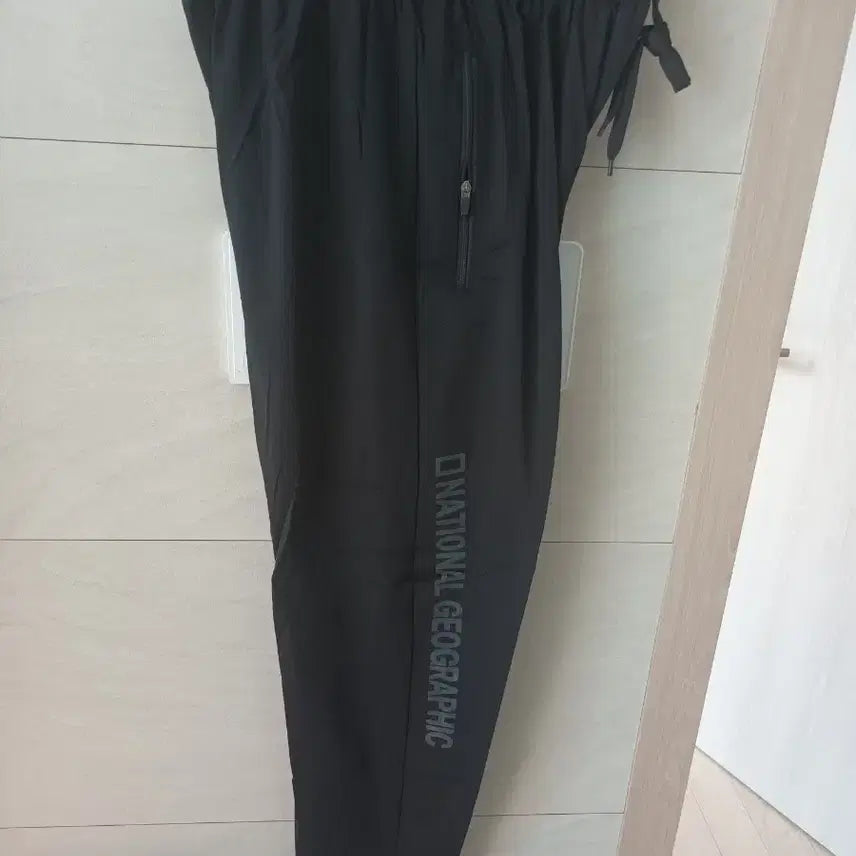 [BUNJANG] National Geographic Cooling Training Pants Black Size S / 내셔널지오그래픽 여름용 냉감 팬츠 S 새상품 블랙