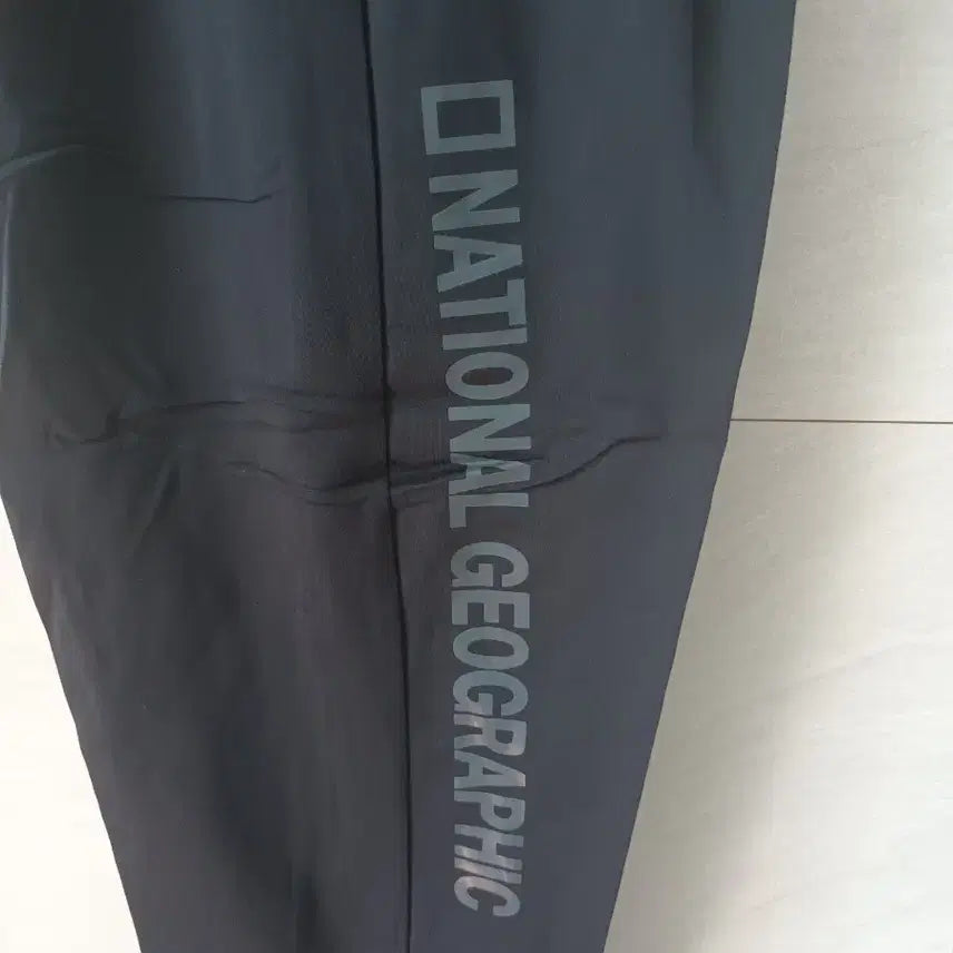 [BUNJANG] National Geographic Cooling Training Pants Black Size S / 내셔널지오그래픽 여름용 냉감 팬츠 S 새상품 블랙