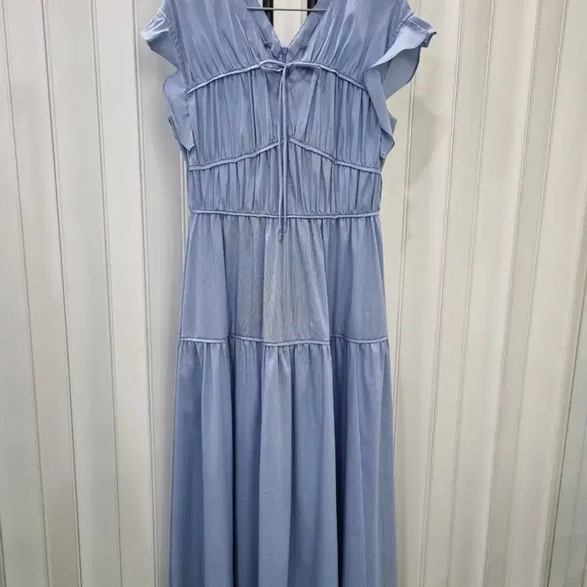 [BUNJANG] Sky Blue Shirring Long Dress / 하늘색 셔링 롱 원피스