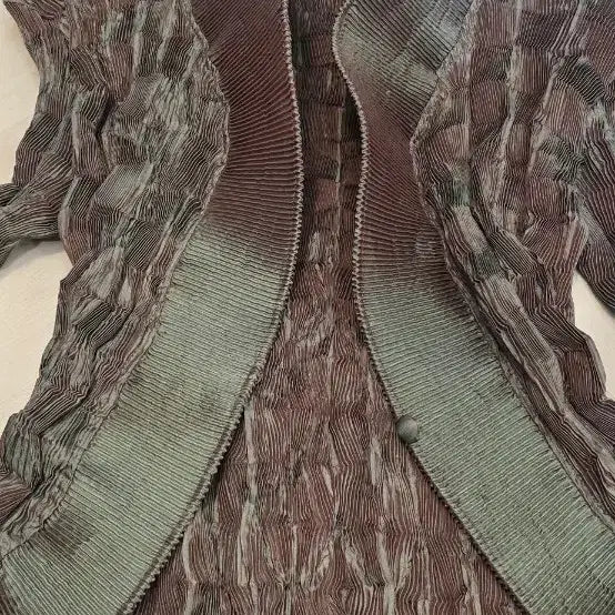 [BUNJANG] Japanese-Made Pleated Jacket / 플리츠 자켓 55-66  일본메이드
