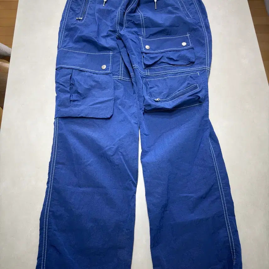 [BUNJANG] LAUL Nylon Cargo Pants Blue / LAUL 스트릿 나일론 카고 팬츠 블루 판매