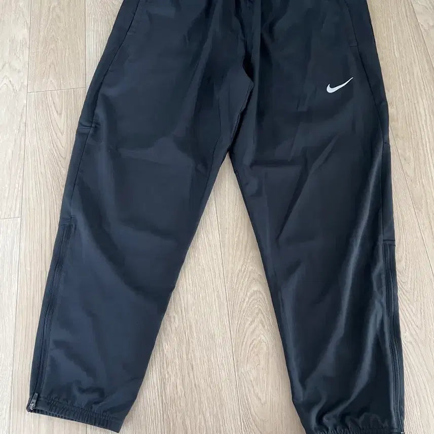 [SOLD OUT] 나이키 우븐팬츠 (새상품)