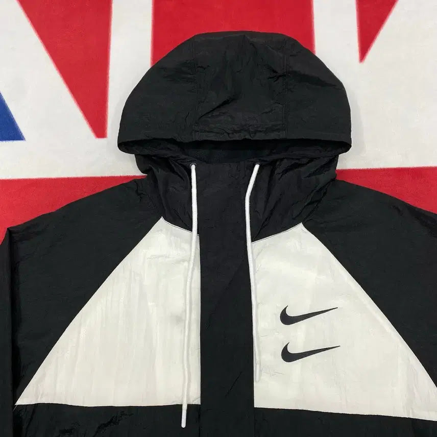 [SOLD OUT] 나이키 빅스우시 바람막이 XL