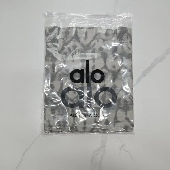 [BUNJANG] ALO Yoga Tie-Dye Eco Bag / ALO 요가 타이 다이 에코백 새상품