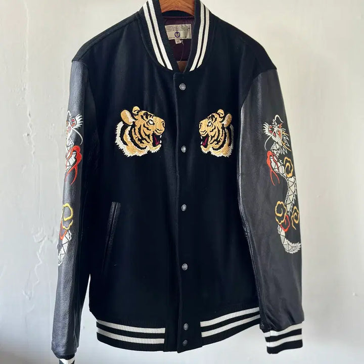 [BUNJANG] Leather Tiger Varsity Jacket (Size M) / 레더 타이거 바시티 자켓 (M 사이즈)