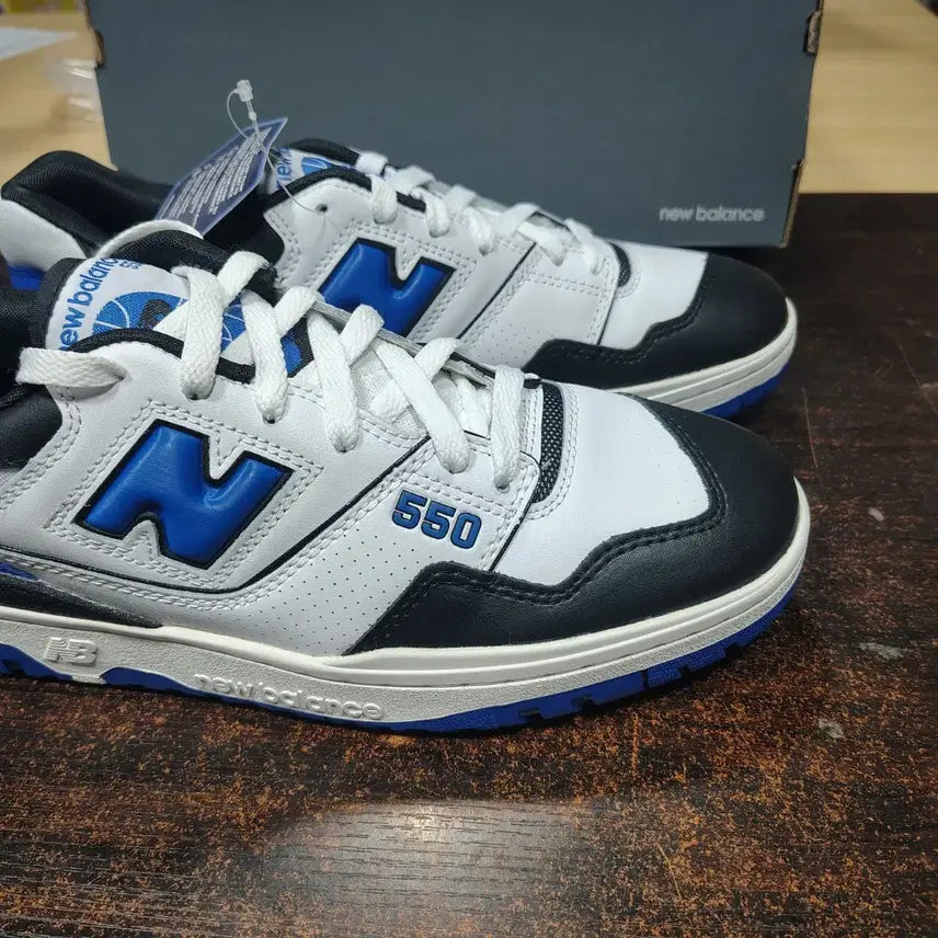[BUNJANG] New Balance 550 Sneakers (White/Blue/Black) / 280 새상품 뉴발란스 550 모델