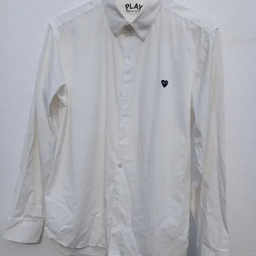 [BUNJANG] PLAY Comme des Garçons White Heart T-Shirt / 플레이 흰색 하트 셔츠
