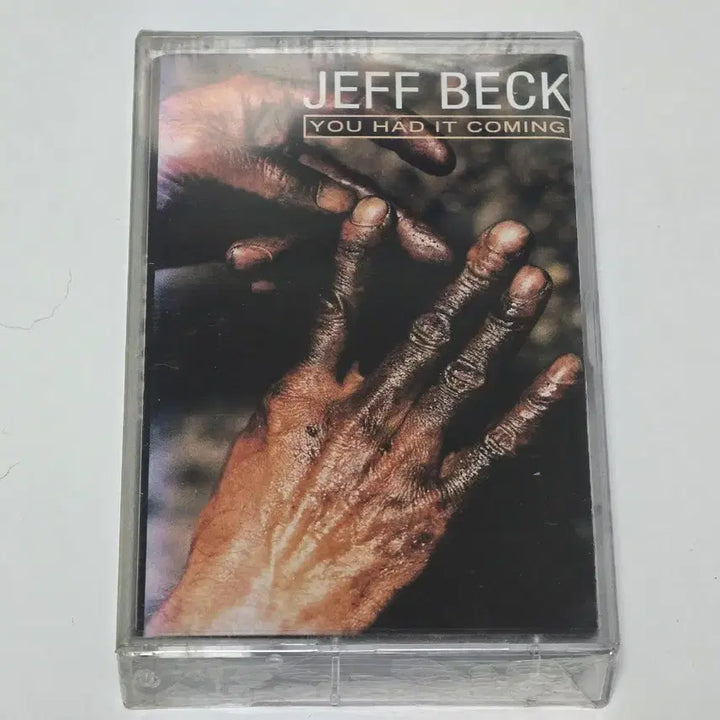 [BUNJANG] Jeff Beck You Had It Comin Cassette Tape (Sealed) / [미개봉] 제프 벡(Jeff Beck) - You Had It Comin