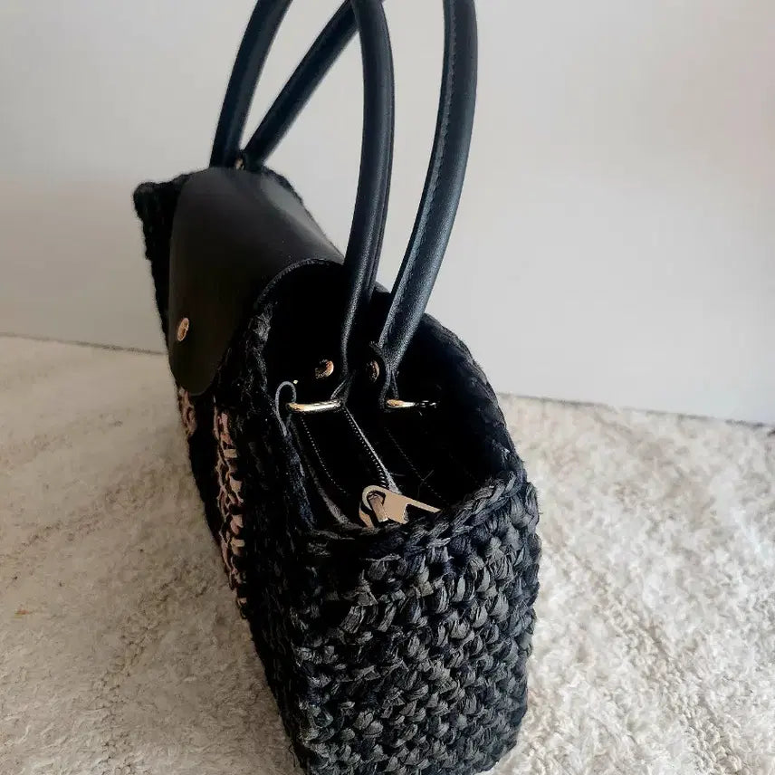 [BUNJANG] Handmade Raffia Tote Bag / 핸드메이드 뜨개 토트백입니다