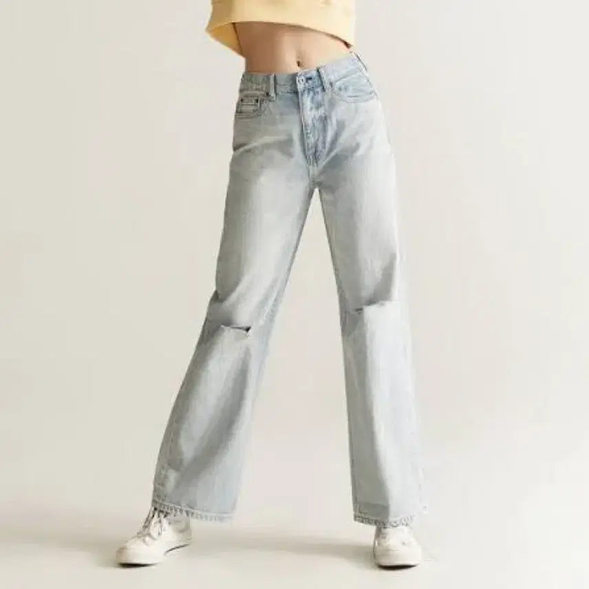 [BUNJANG] Who.A.U Distressed Light Wash Jeans / 후아유 정품 데미지 연청