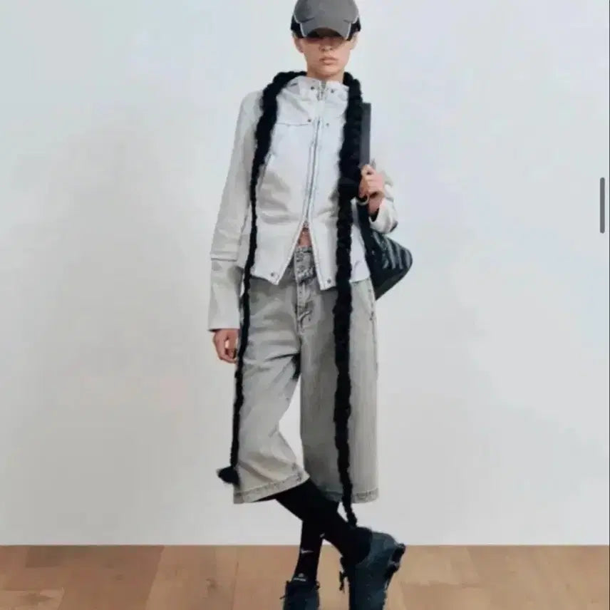 [SOLD OUT] 미스치프 후드집업 s