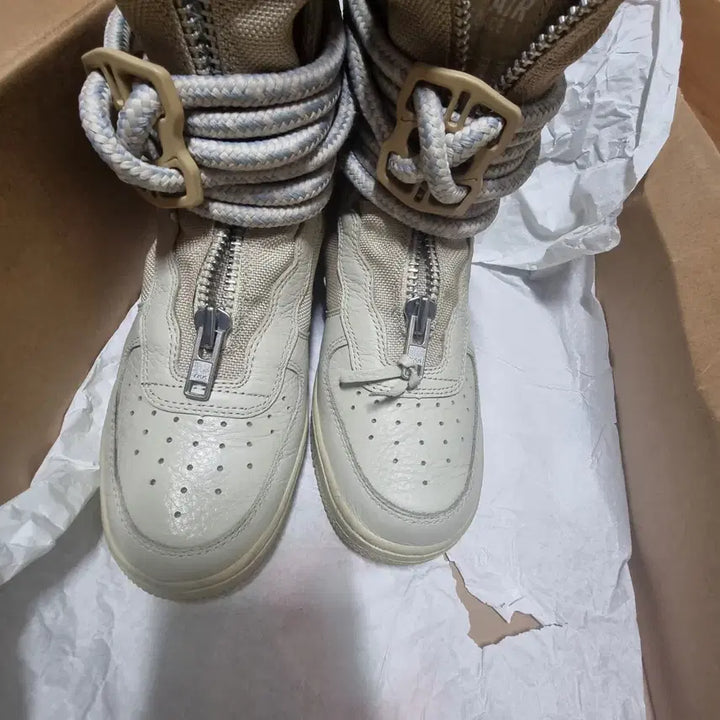 [BUNJANG] Nike Air Force 1 SF High Rattan / 에어포스1 sf하이 라탄