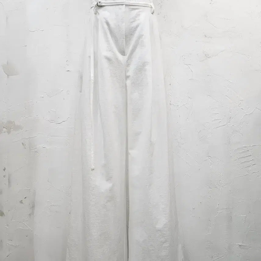 [BUNJANG] White Linen Wide Pants with Belt / 화이트 아노락 와이드 팬츠