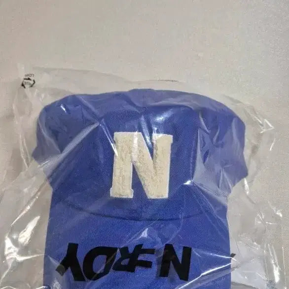 [BUNJANG] NERDY Logo Boucle Classic N Cap Blue / 널디 NERDY 로고 볼캡 블루