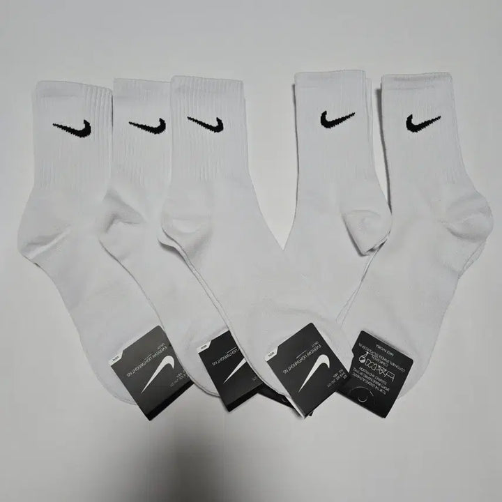 [BUNJANG] Nike Crew Socks - 8 Pairs / 나이키 양말 흰색 8켤레