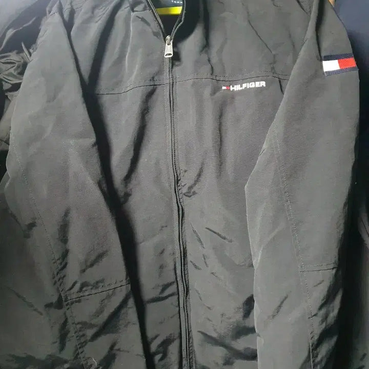 [BUNJANG] Tommy Hilfiger Black Windbreaker Zip-Up Jacket L / 타미힐피거 블랙 바람막이 집업L