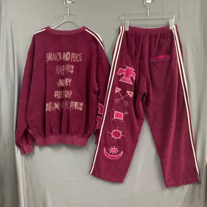 [BUNJANG] TUEWID Retro Embroidered Sweatshirt and Pants Set / 1 TUEWID 투위드 레트로 자수 스웻 맨투맨 셋업