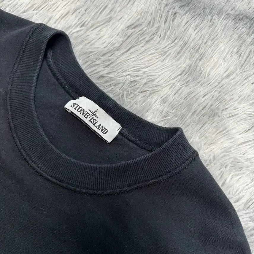 [SOLD OUT] [XL Size] 스톤아일랜드 맨투맨