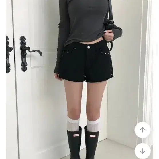 [BUNJANG] MUSEED Y2K Studded Cotton Shorts / 원가36000) 뮤즈드 Y2k 칠 스터드 면 숏팬츠