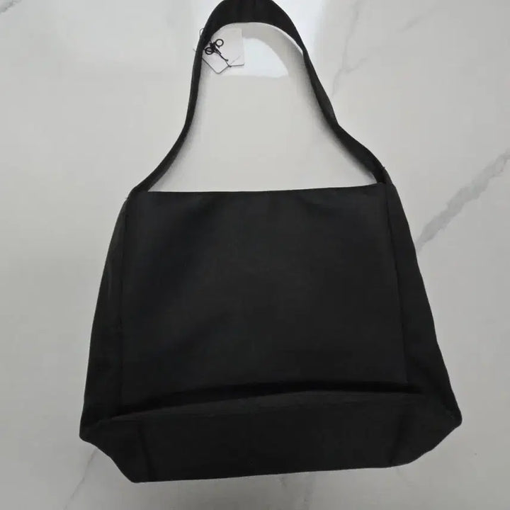 [BUNJANG] Alo Black Shoulder Bag / alo 블랙 숄더백 새상품