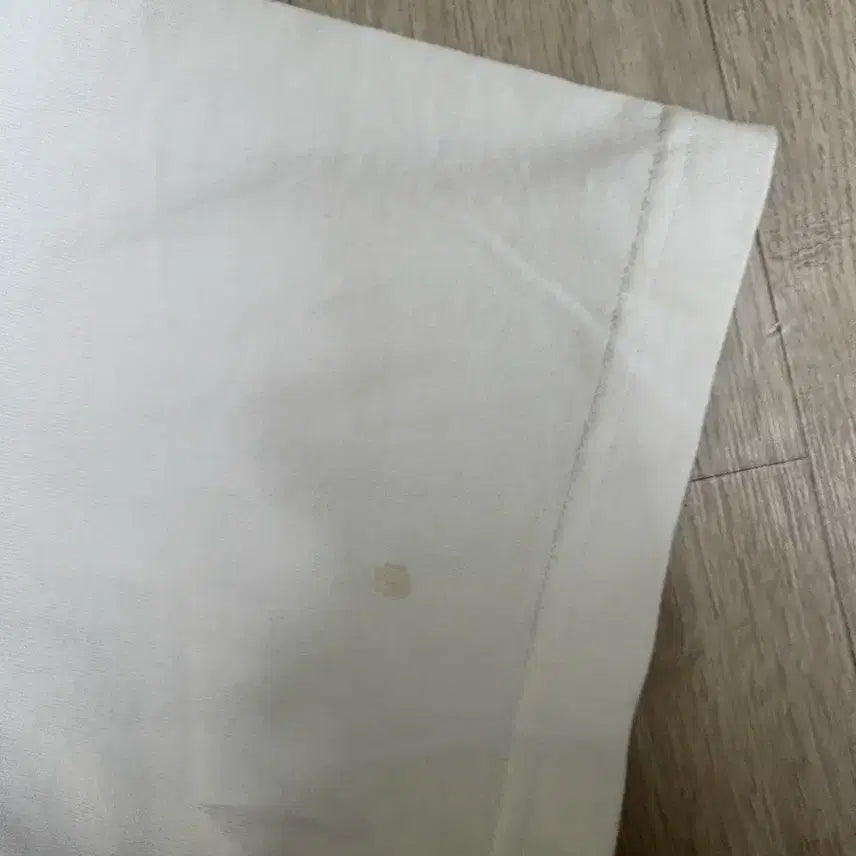 [SOLD OUT] 유니클로 베르세르크 반팔 s (새상품)