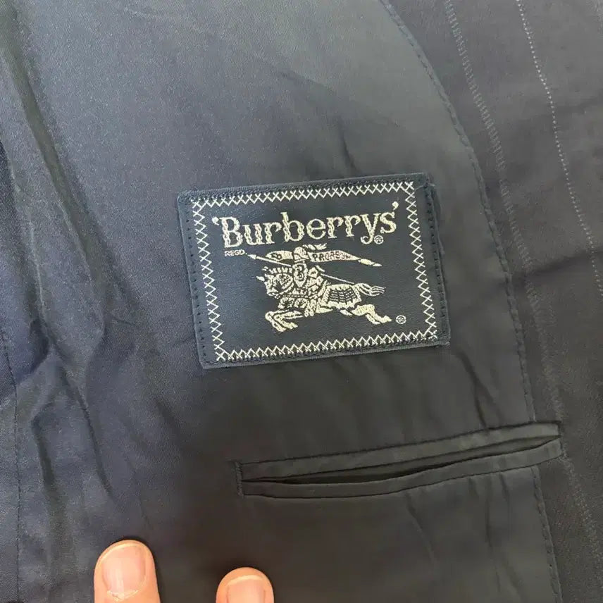 [BUNJANG] Burberry Striped Blazer Size 100 / 일제 버버리 블레이저 사이즈 100