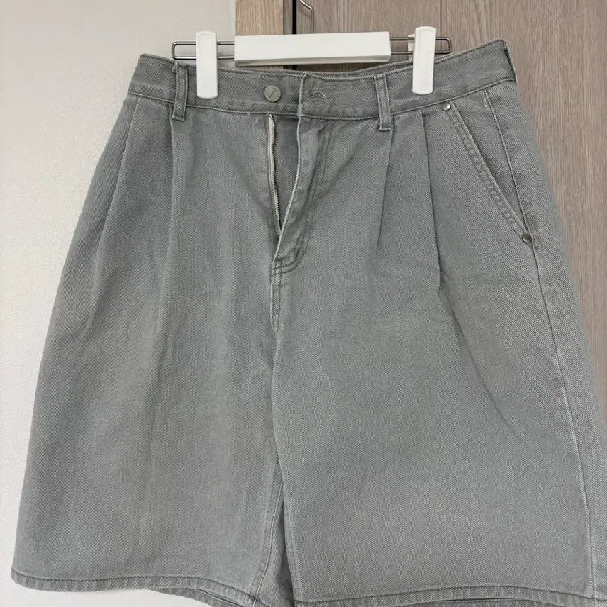 [BUNJANG] Fabrega Pigment Bermuda Half Pants Steel Grey / 파브레가 피그먼트 버뮤다 하프팬츠 스틸 그레이