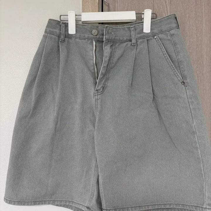 [BUNJANG] Fabrega Pigment Bermuda Half Pants Steel Grey / 파브레가 피그먼트 버뮤다 하프팬츠 스틸 그레이