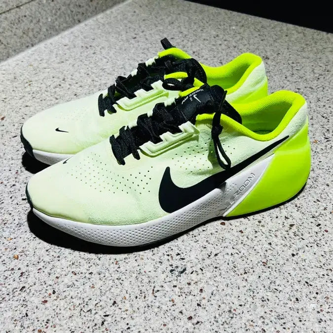 [BUNJANG] Nike Air Zoom Running Training Sneakers / 나이키 형광색 에어 줌 런닝화 트레이닝 운동화