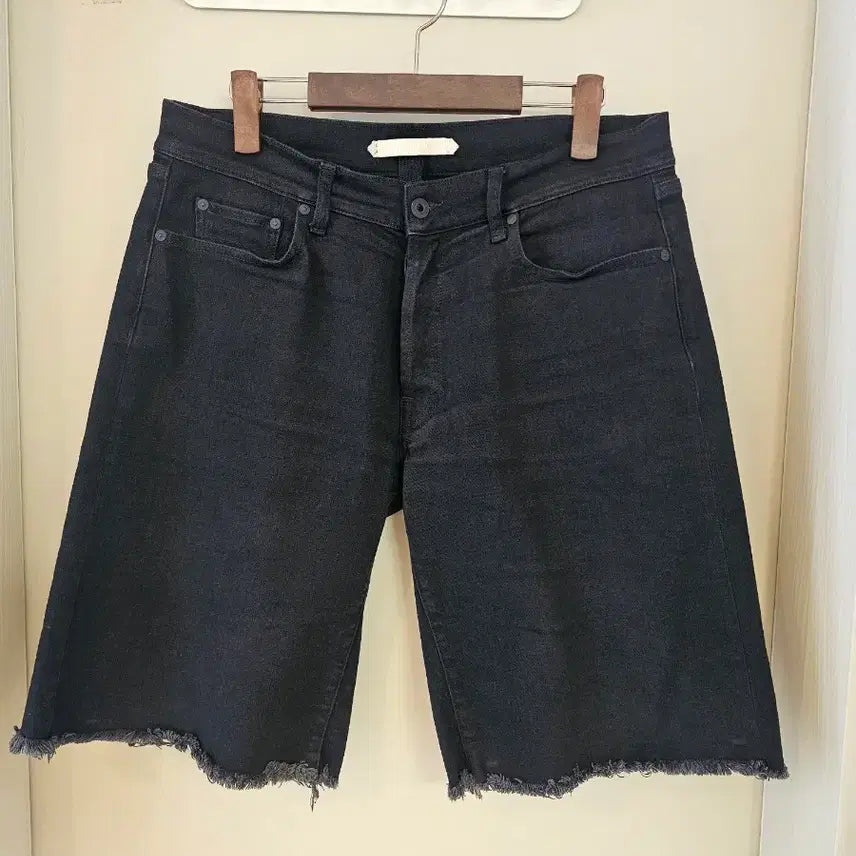 [BUNJANG] Off-White Black Denim Shorts Size 32 / [정품] 오프화이트 블랙 데님 반바지 32