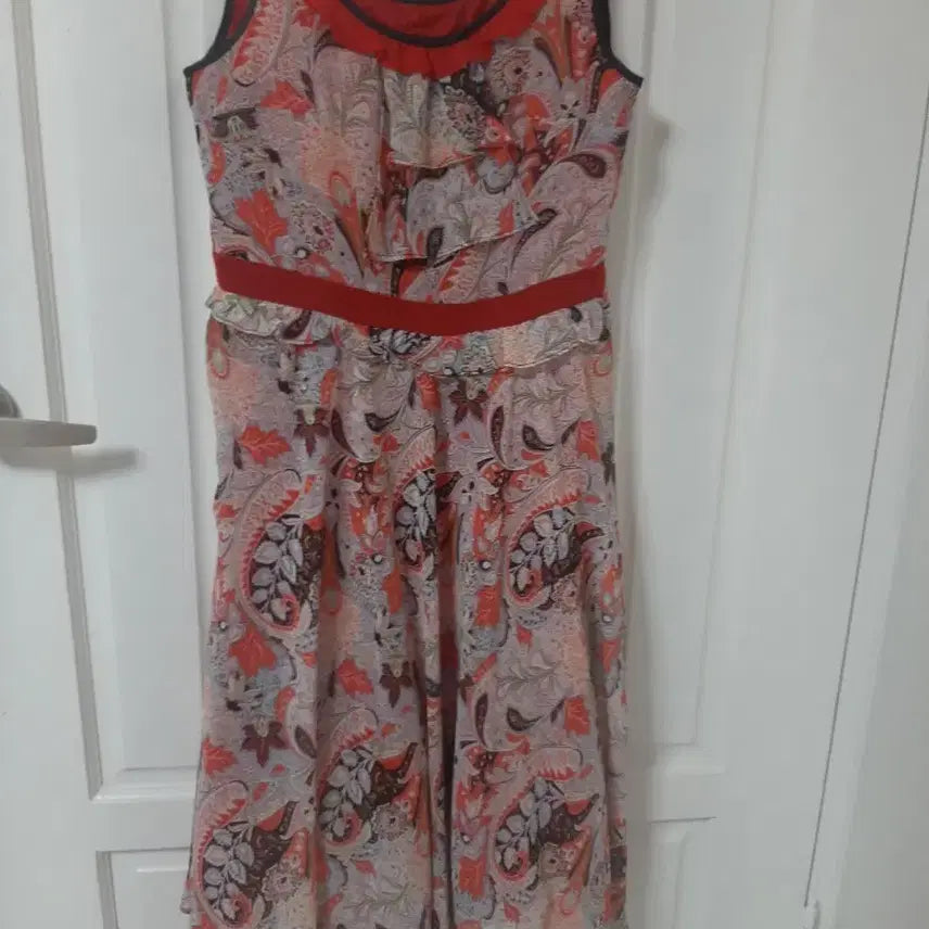 [BUNJANG] Paisley Pattern Sleeveless Long Dress / 페이즐리 패턴 민소매 롱 원피스(55)