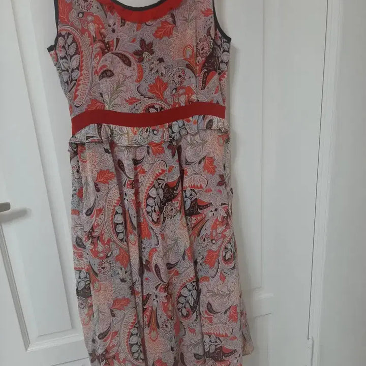 [BUNJANG] Paisley Pattern Sleeveless Long Dress / 페이즐리 패턴 민소매 롱 원피스(55)