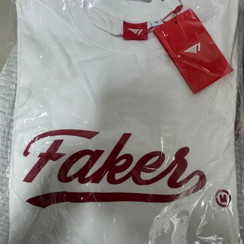 [BUNJANG] T1 Faker Short Sleeve T-Shirt / 티원 T1 페이터 faker 반팔티셔츠 팝니다