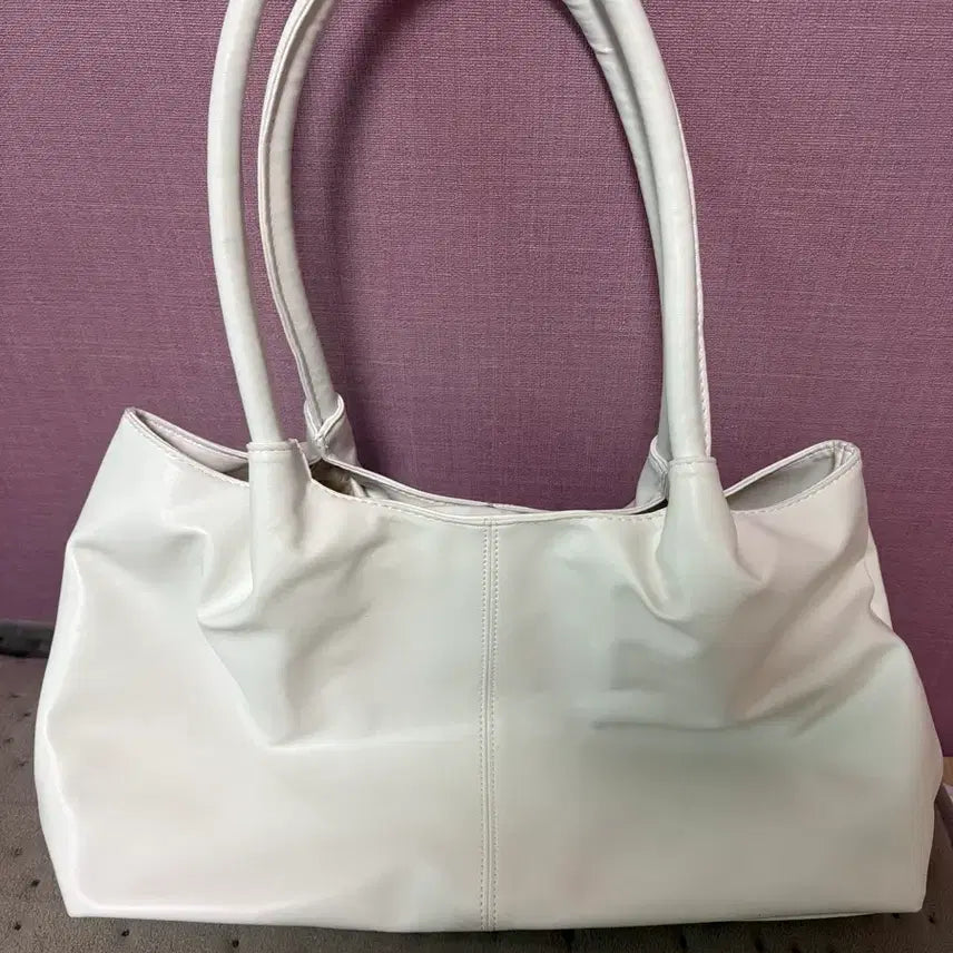 [BUNJANG] Daily Leather Shoulder Bag with iPad Storage / 데일리 가죽 숄더백 아이패드 수납 가방